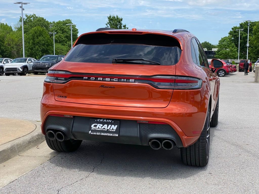 Used 2022 Porsche Macan AWD/4WD image 8