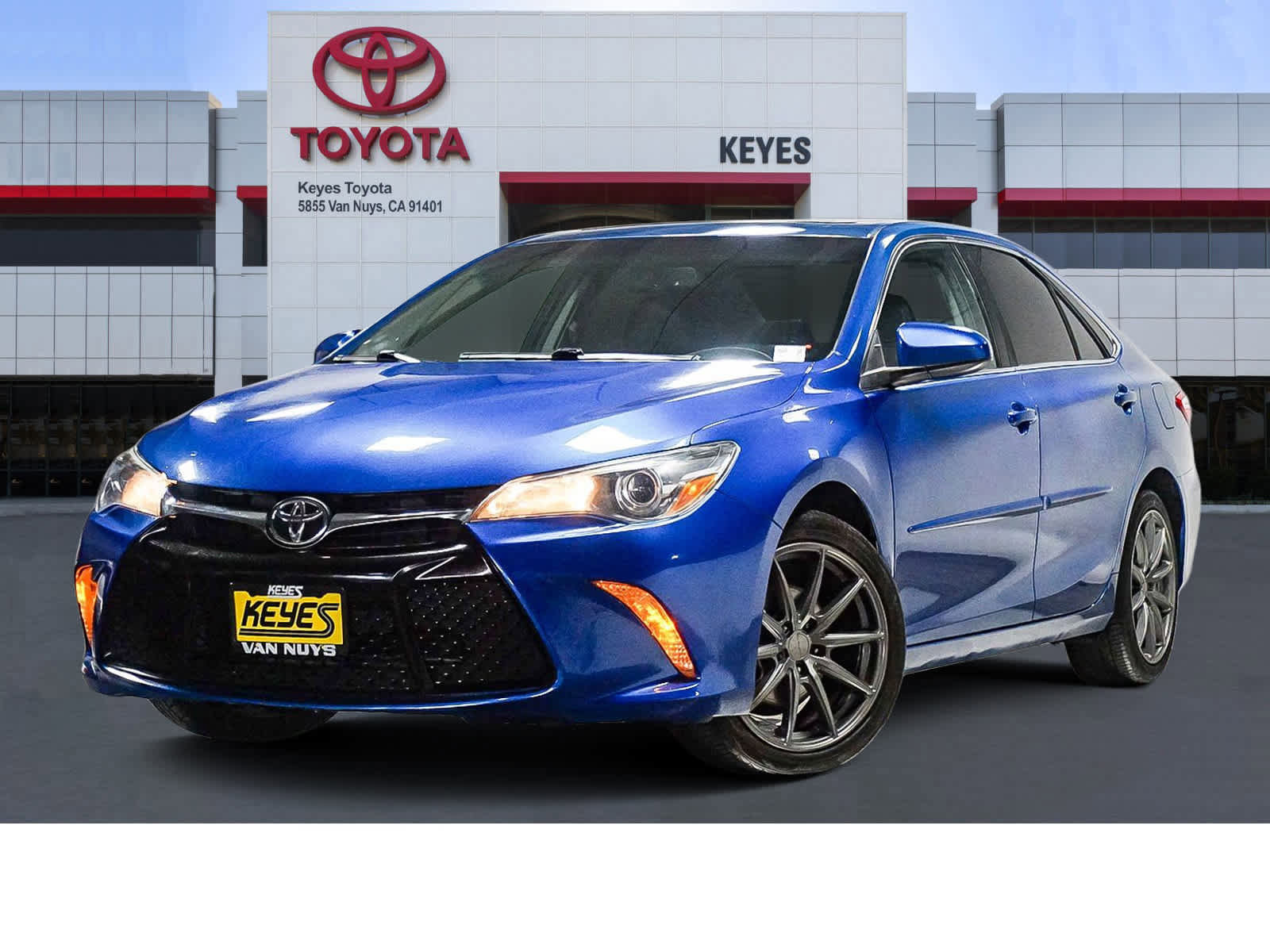 Certified 2017 Toyota Camry SE image 1