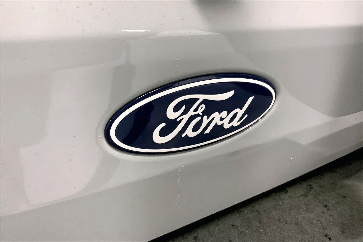 New 2026 Ford Bronco 2-Door AWD/4WD image 12