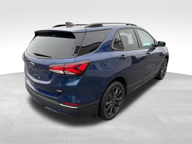 Used 2022 Chevrolet Equinox RS w/ LPO, Floor Liner Package image 5