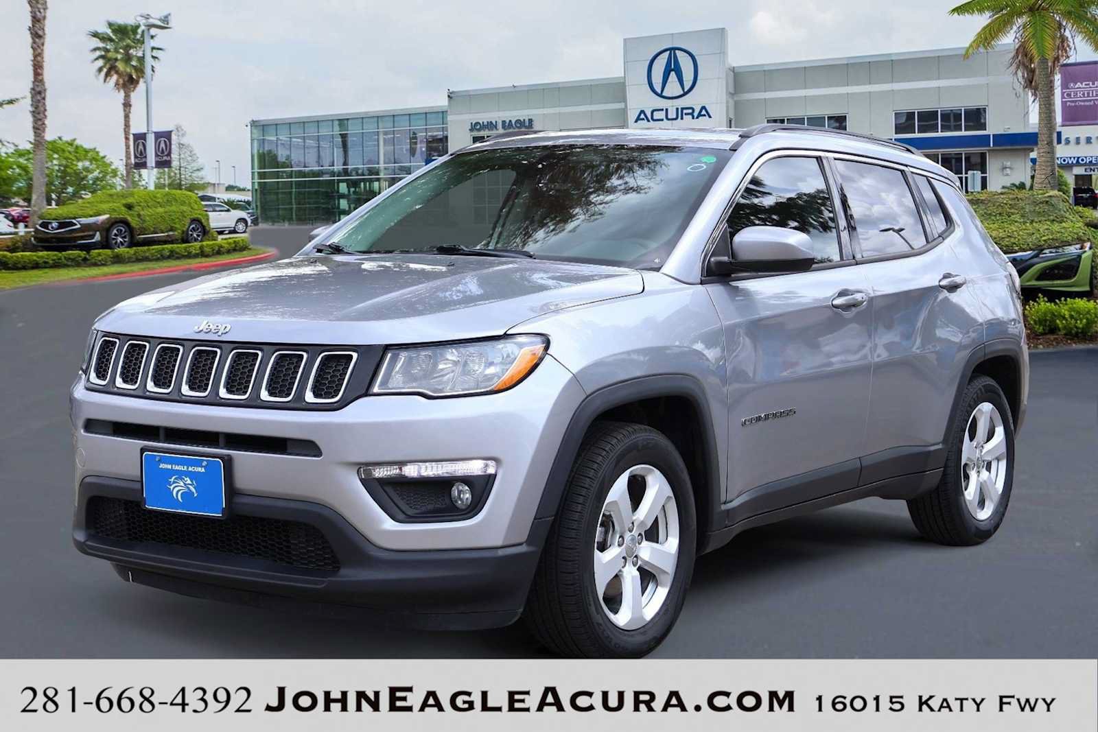 Used 2019 Jeep Compass Latitude w/ Popular Equipment Group FWD image 1