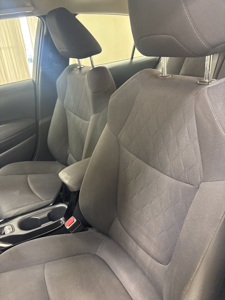 Used 2020 Toyota Corolla LE FWD image 15
