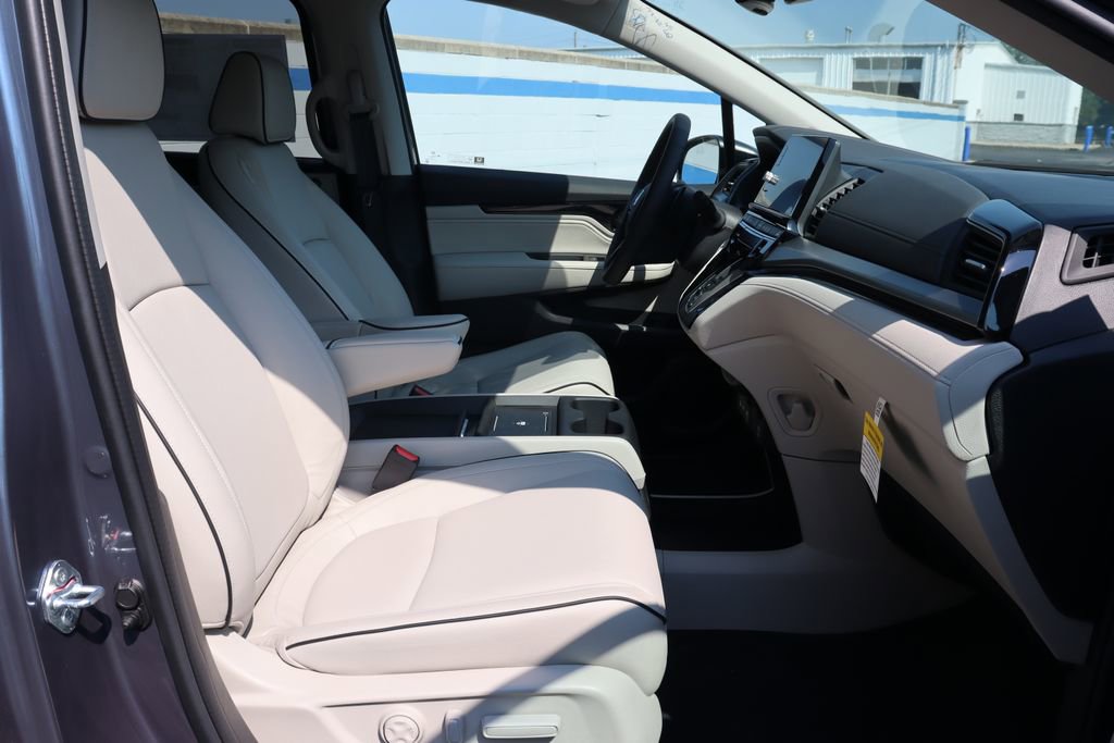 Used 2026 Honda Odyssey Touring image 22
