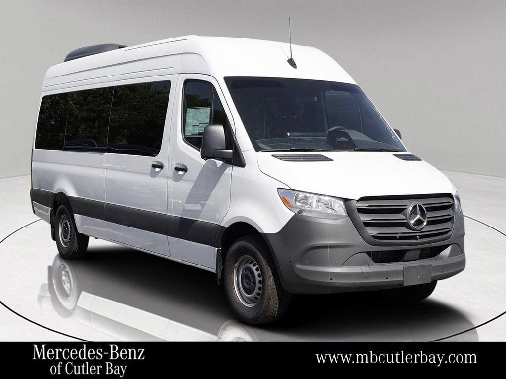 New 2025 Mercedes-Benz Sprinter 2500 image 1