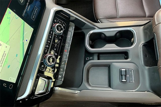 Used 2025 GMC Sierra 2500 Denali w/ Denali Reserve Package image 19