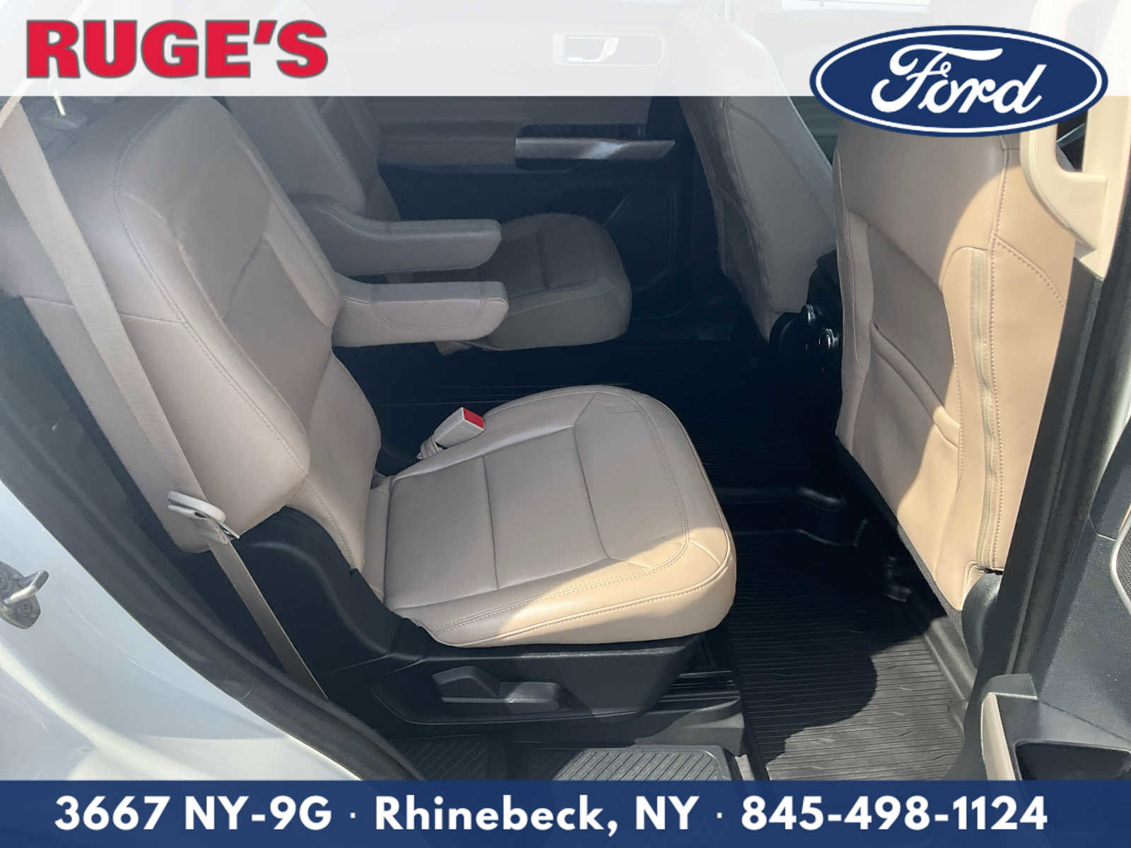 Used 2022 Ford Explorer XLT w/ Equipment Group 202A image 13