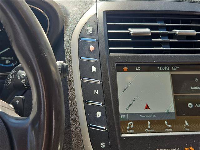 Used 2018 Lincoln MKC Reserve FWD image 10