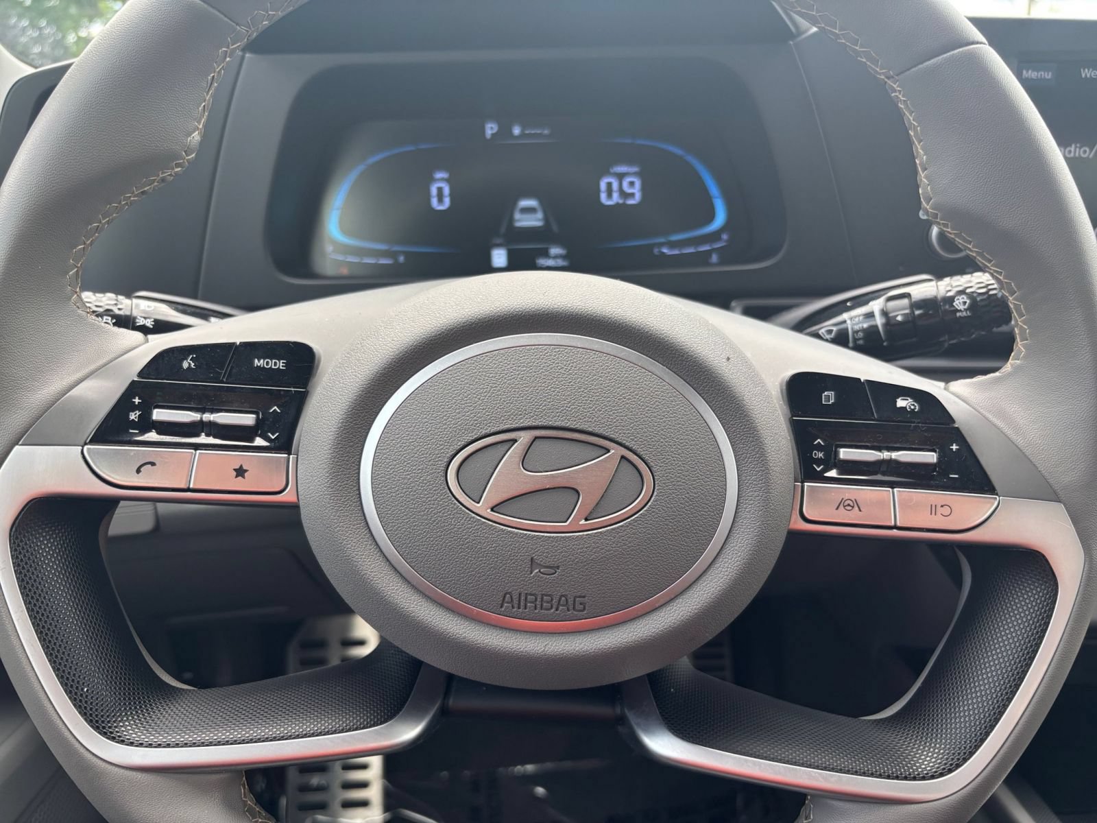Used 2026 Hyundai Elantra Sport FWD image 27