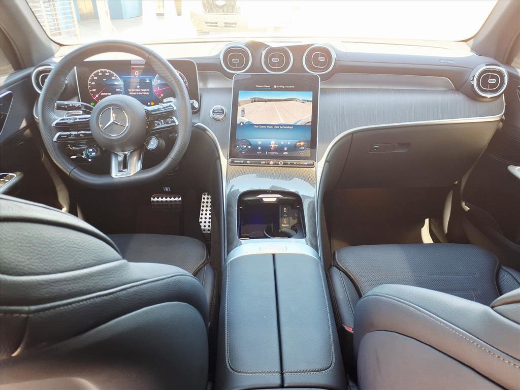 Used 2025 Mercedes-Benz GLC 43 AMG 4MATIC image 18