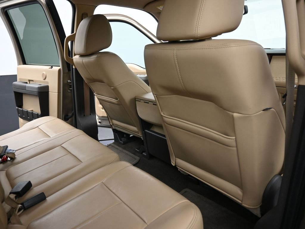 Used 2011 Ford F250 Lariat w/ FX4 Off Road Pkg image 23