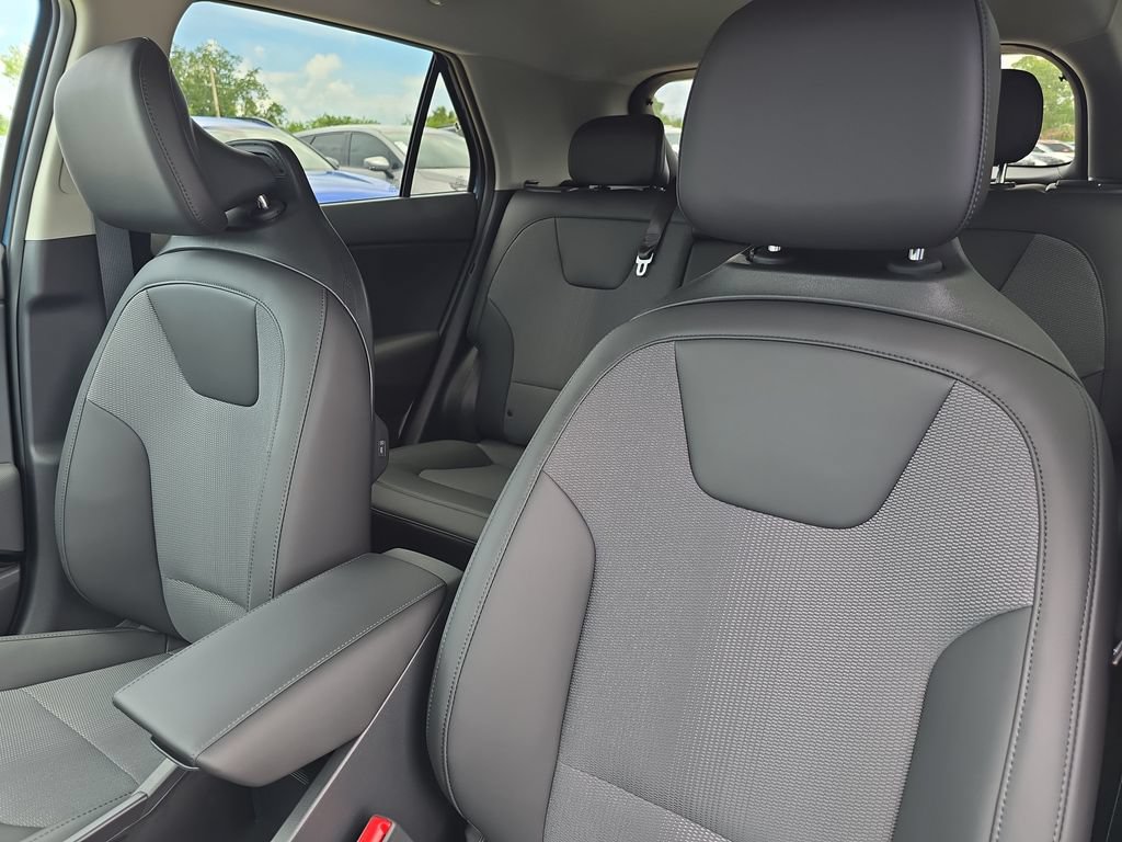 New 2026 Kia Niro EX FWD image 21