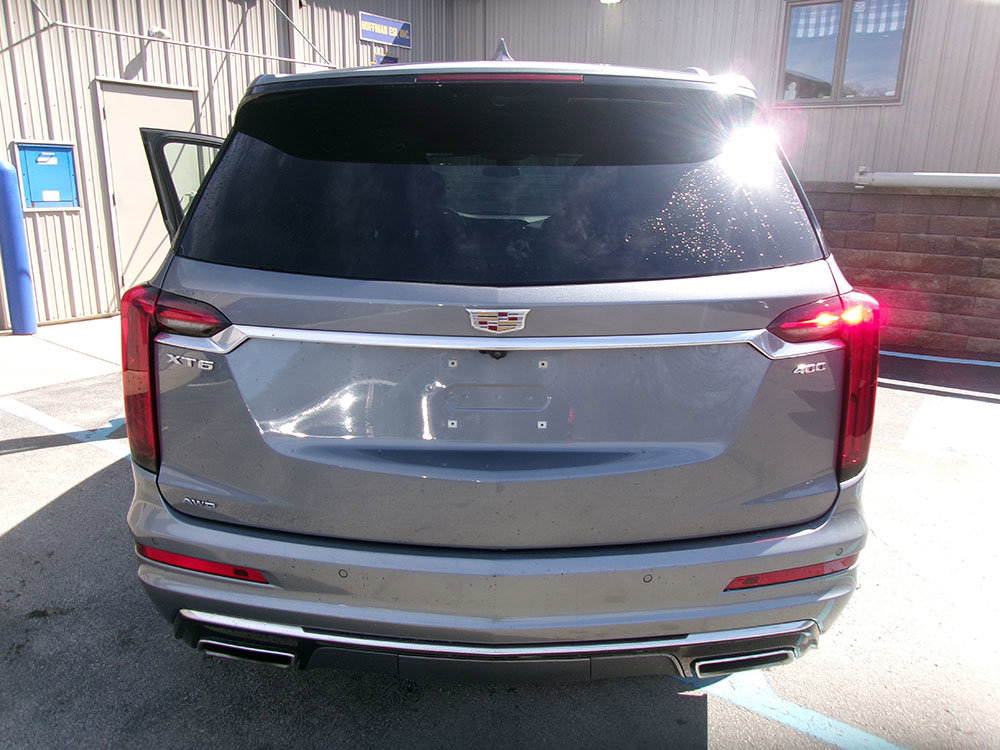 Used 2020 Cadillac XT6 Premium Luxury image 4