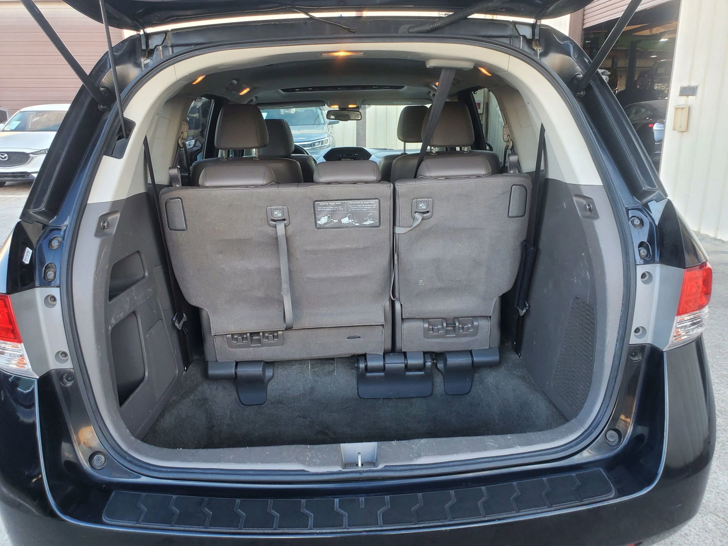 Used 2014 Honda Odyssey EX-L image 41