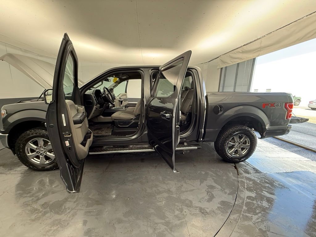 Used 2020 Ford F150 XLT w/ Equipment Group 302A Luxury AWD/4WD image 16