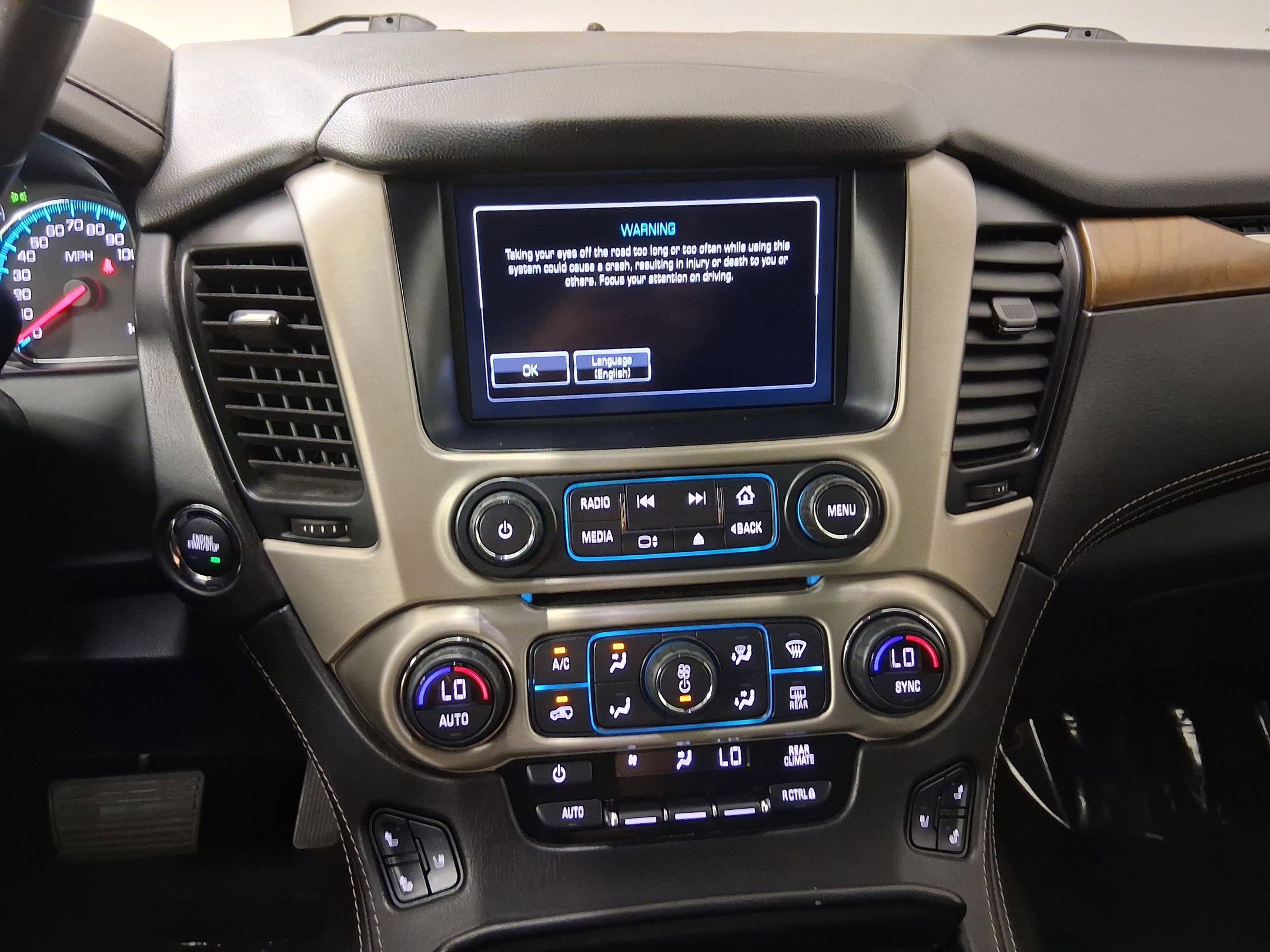 Used 2019 GMC Yukon XL Denali w/ Denali Ultimate Package image 26