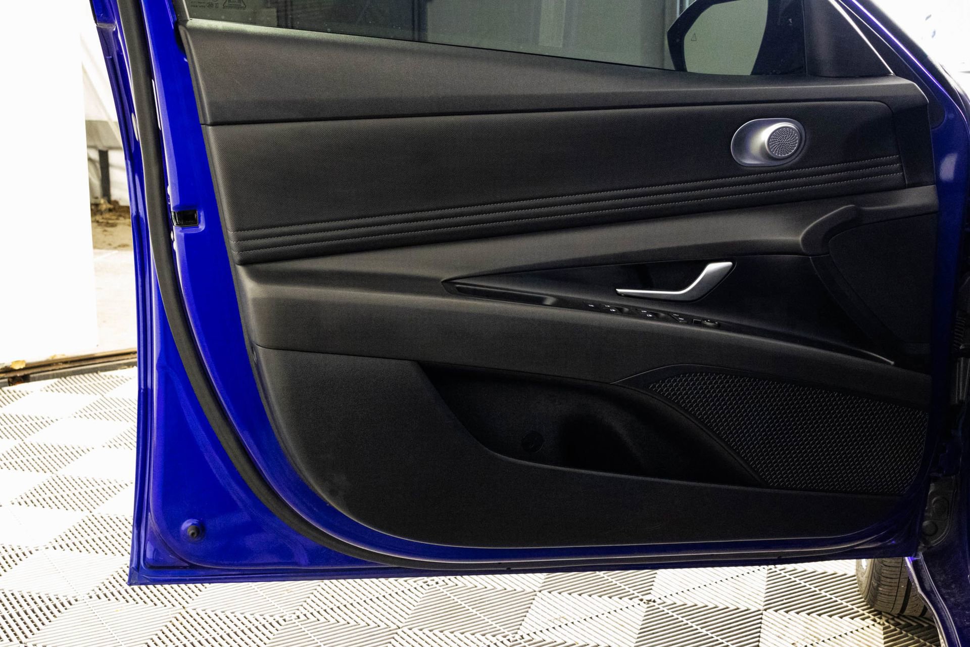 Used 2023 Hyundai Elantra SEL w/ Convenience Package FWD image 33