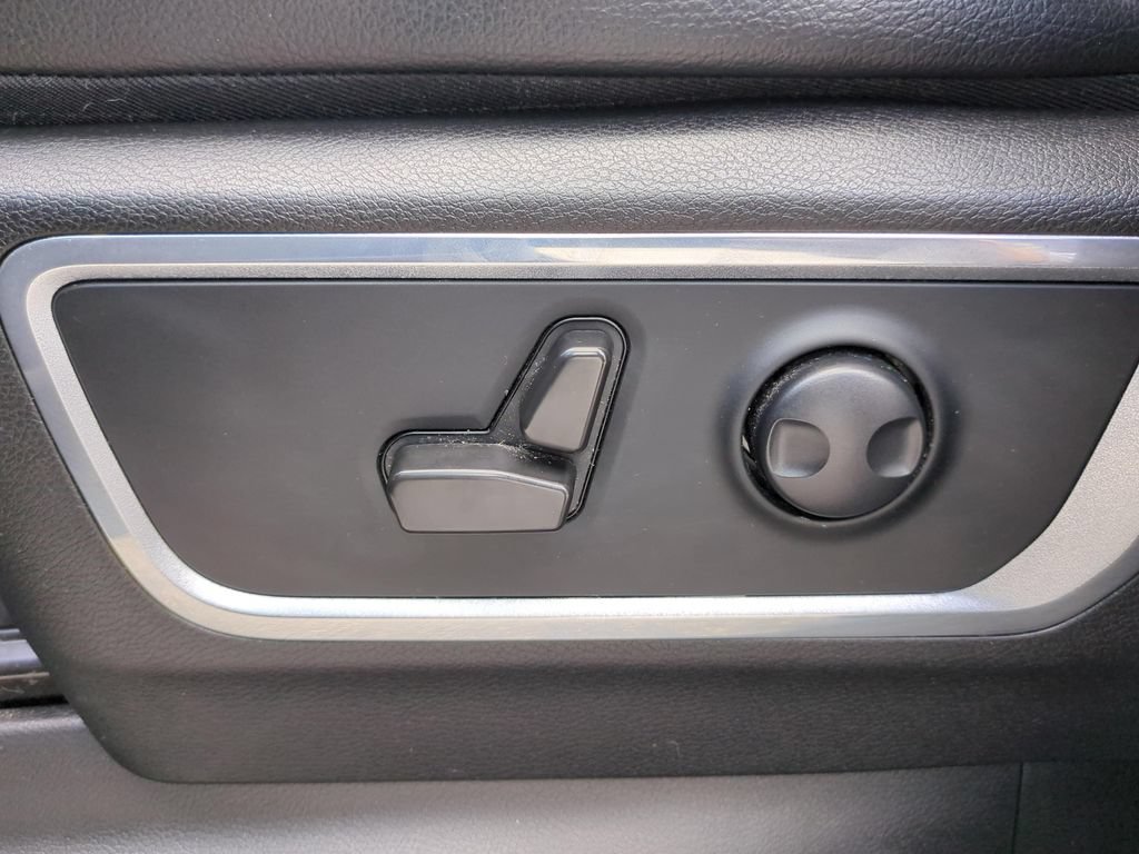 Used 2022 RAM 1500 Laramie RWD image 16