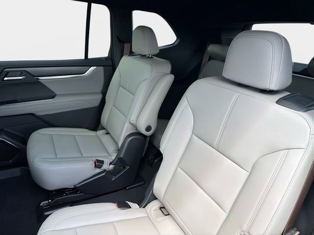 New 2026 GMC Acadia Elevation w/ Black Edition FWD image 12