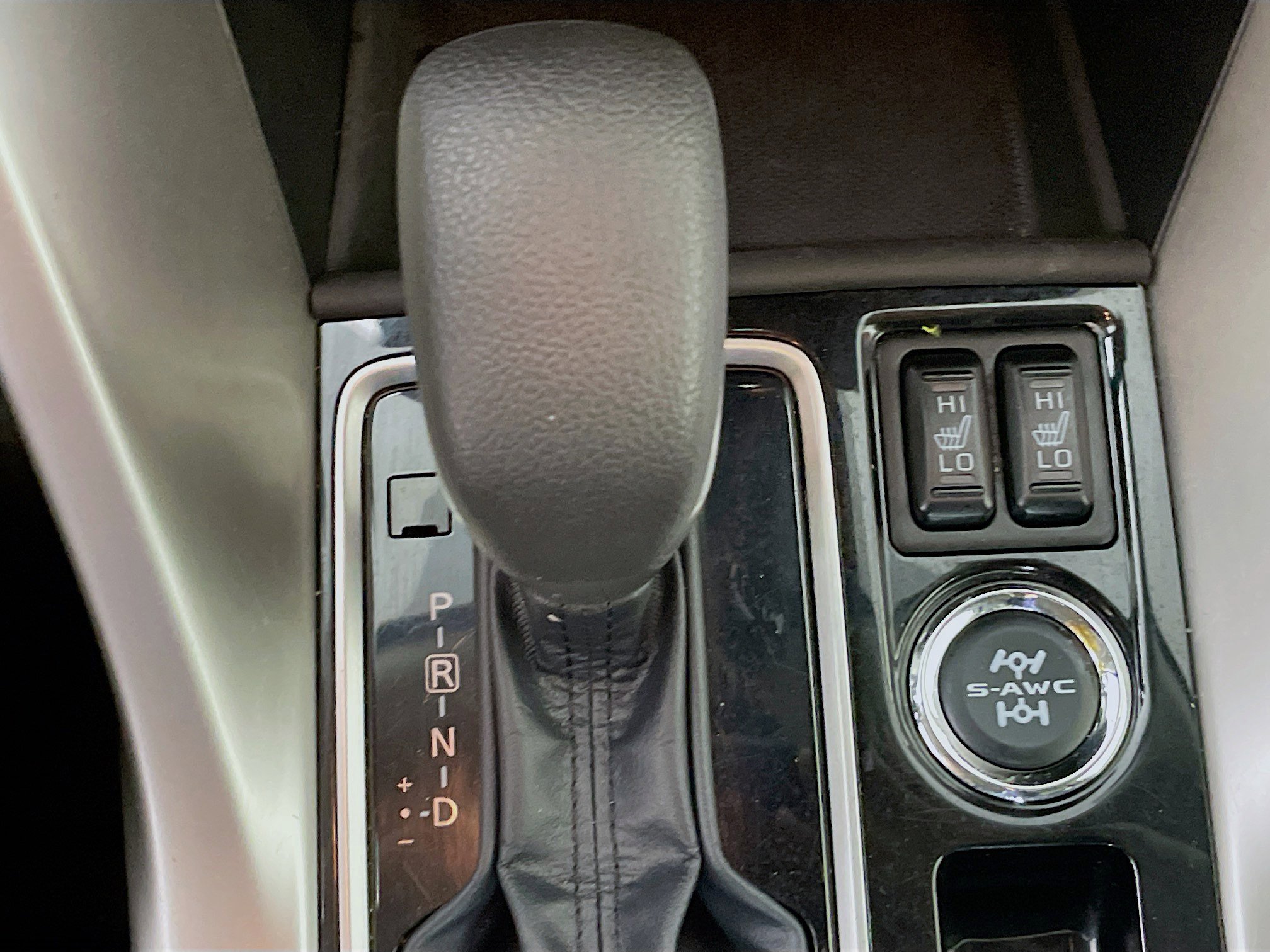 Used 2024 Mitsubishi Eclipse Cross SE image 25