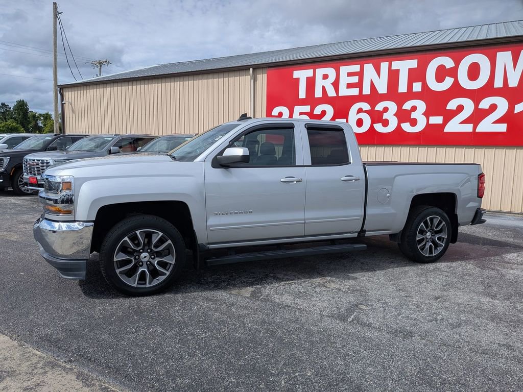 Used 2019 Chevrolet Silverado 1500 LT RWD image 2