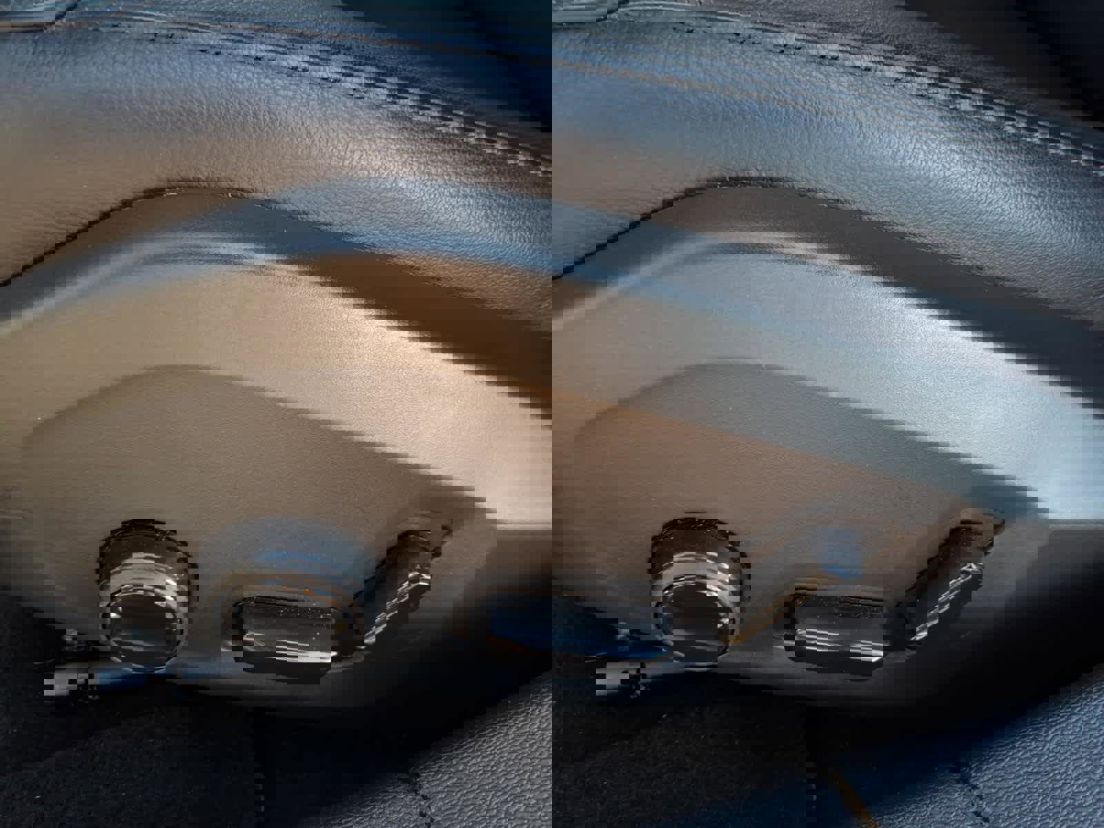 Used 2025 Volvo S60 B5 Core image 27