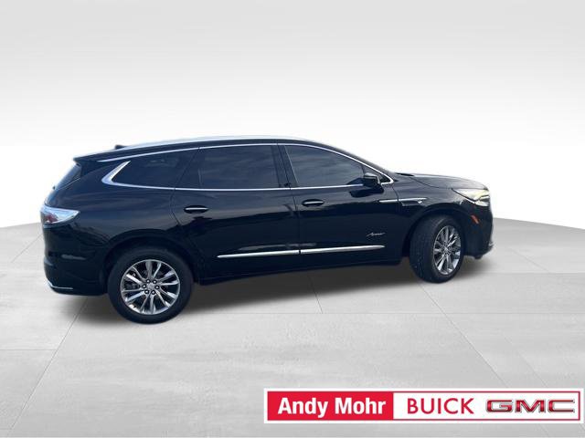Used 2023 Buick Enclave Avenir w/ Avenir Technology Package AWD/4WD image 8