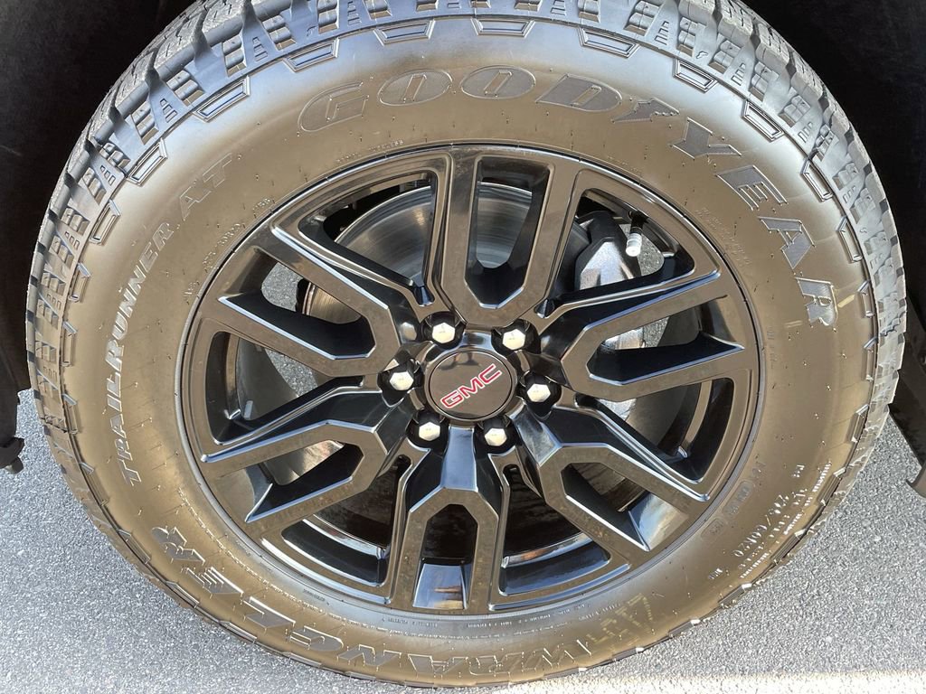 Used 2026 GMC Sierra 1500 Elevation w/ Preferred Package image 32