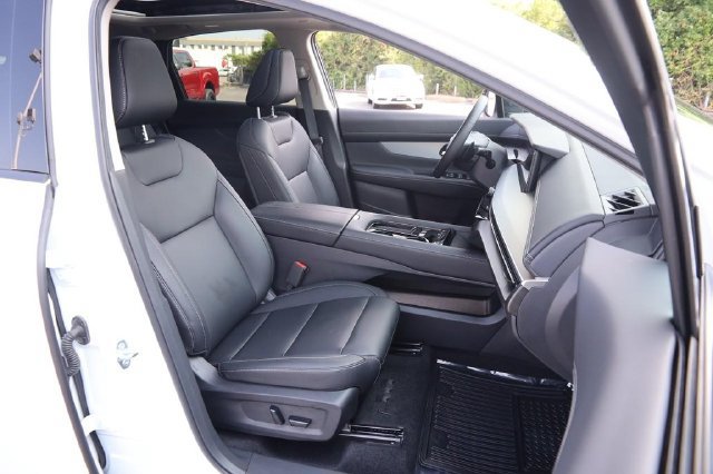 Certified 2025 Nissan Murano SL w/ Cargo Package AWD/4WD image 30