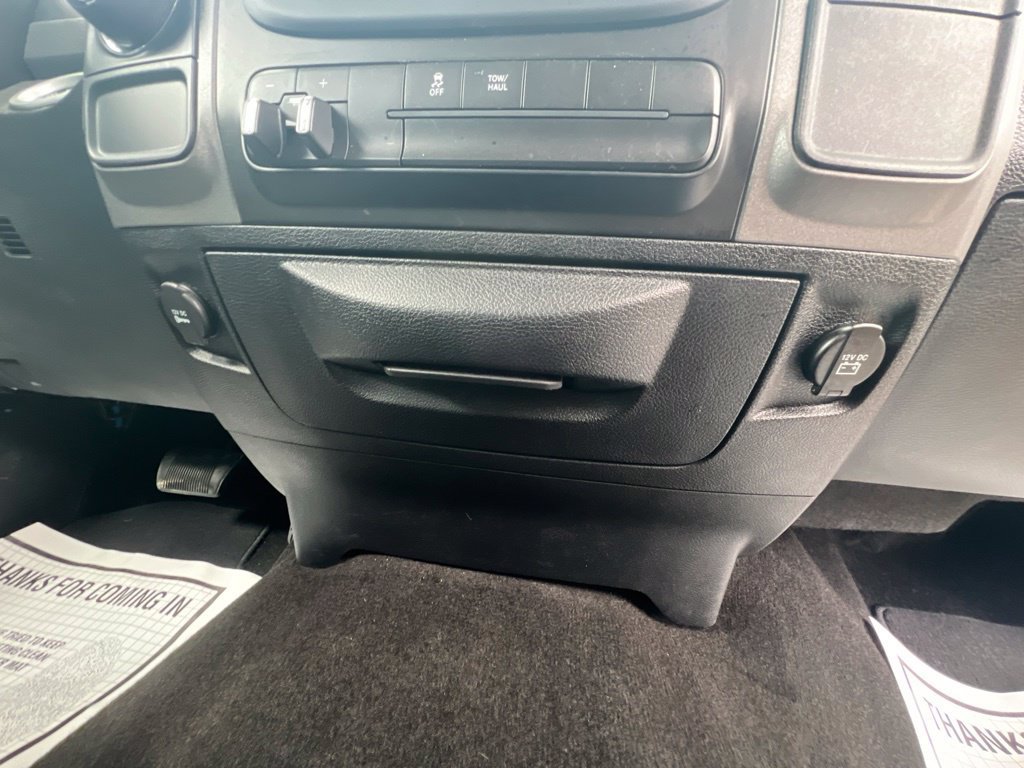 Used 2015 RAM 1500 Express RWD image 22