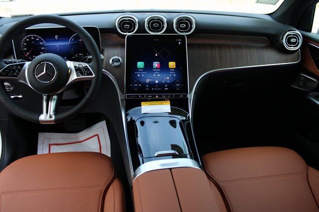 New 2025 Mercedes-Benz GLC 350e 4MATIC image 34