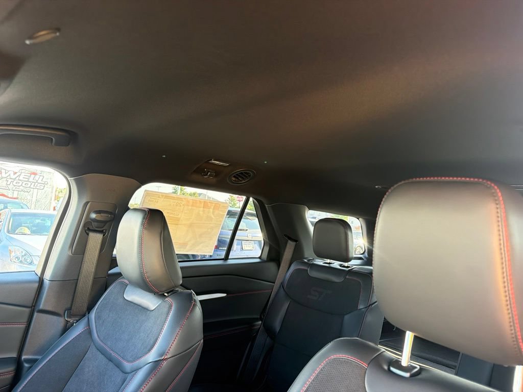 New 2026 Ford Explorer ST AWD/4WD image 28