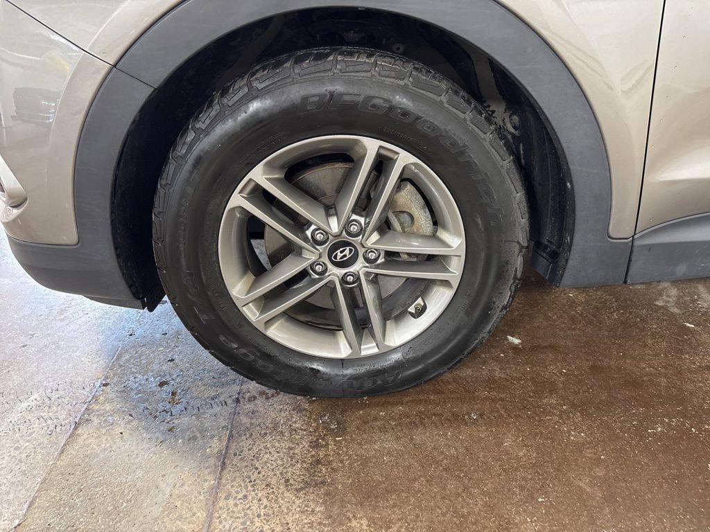 Used 2018 Hyundai Santa Fe Sport AWD/4WD image 9