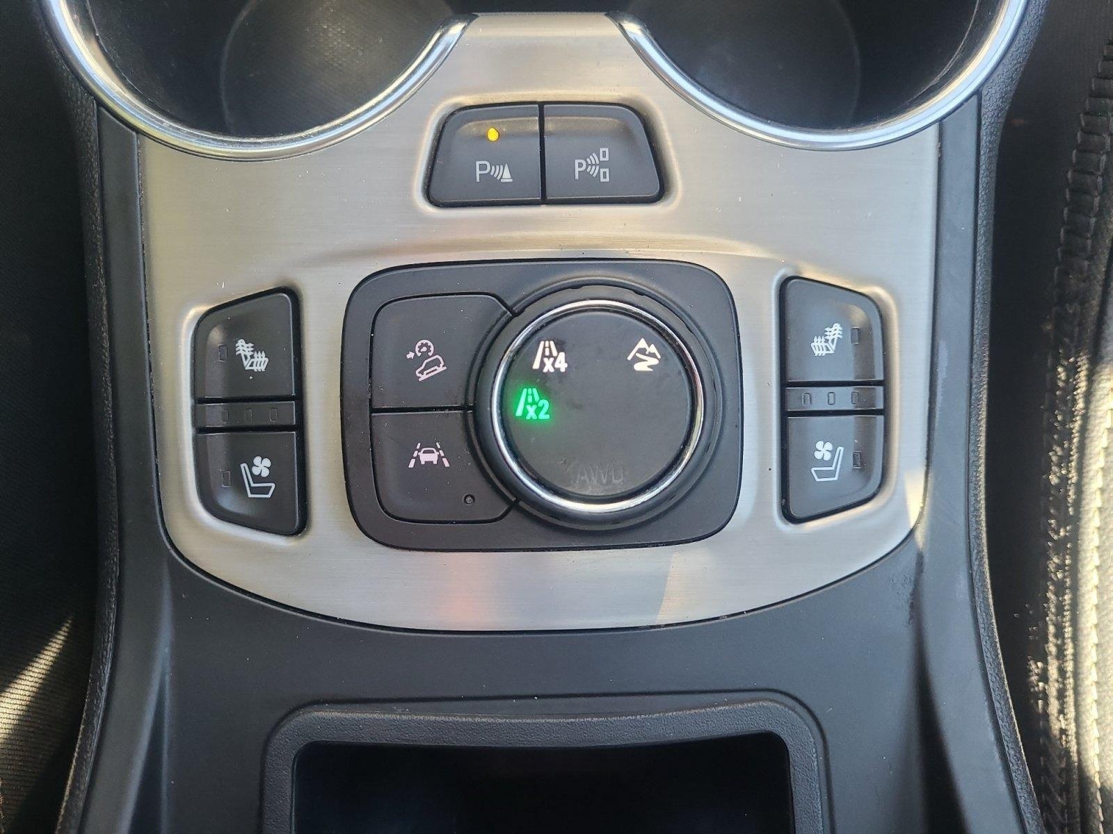 Used 2022 GMC Terrain Denali w/ Denali Premium Package AWD/4WD image 35