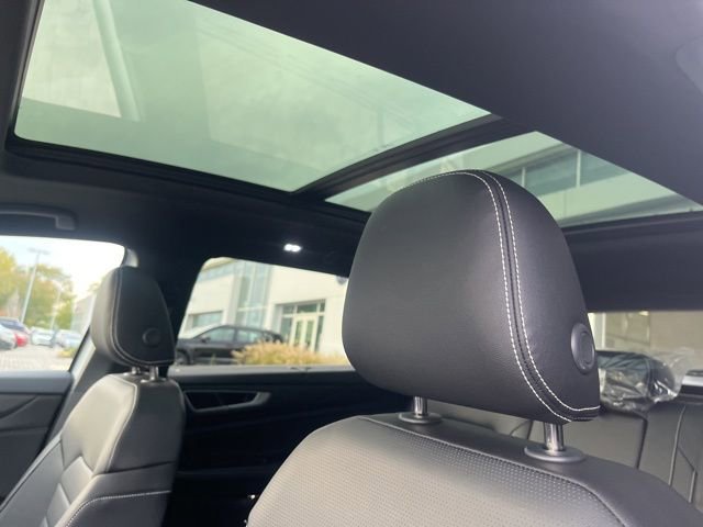 New 2026 Volkswagen Atlas Cross Sport SEL R-Line image 33