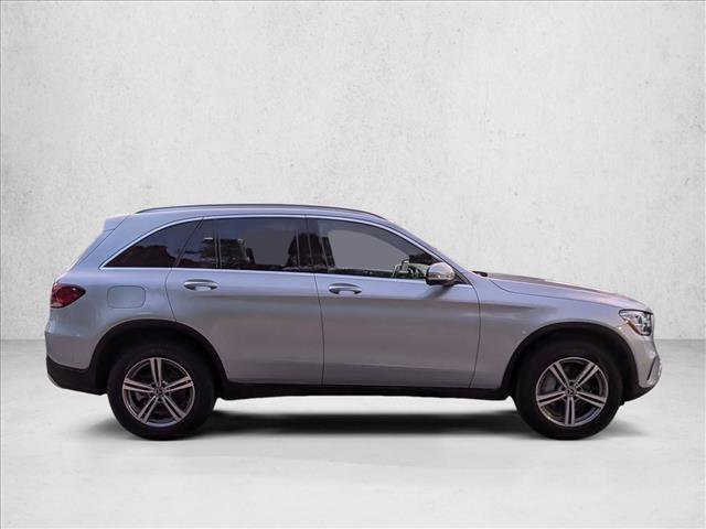 Used 2022 Mercedes-Benz GLC 300 image 4