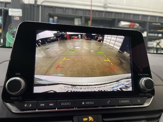 Certified 2024 Nissan Altima 2.5 SV FWD image 17