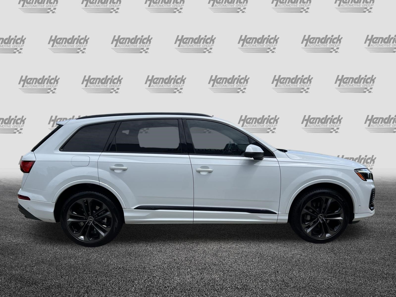 Used 2025 Audi Q7 3.0T Premium Plus AWD/4WD image 10