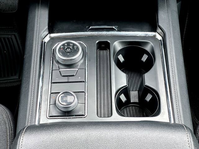 Used 2024 Ford Expedition XLT image 31