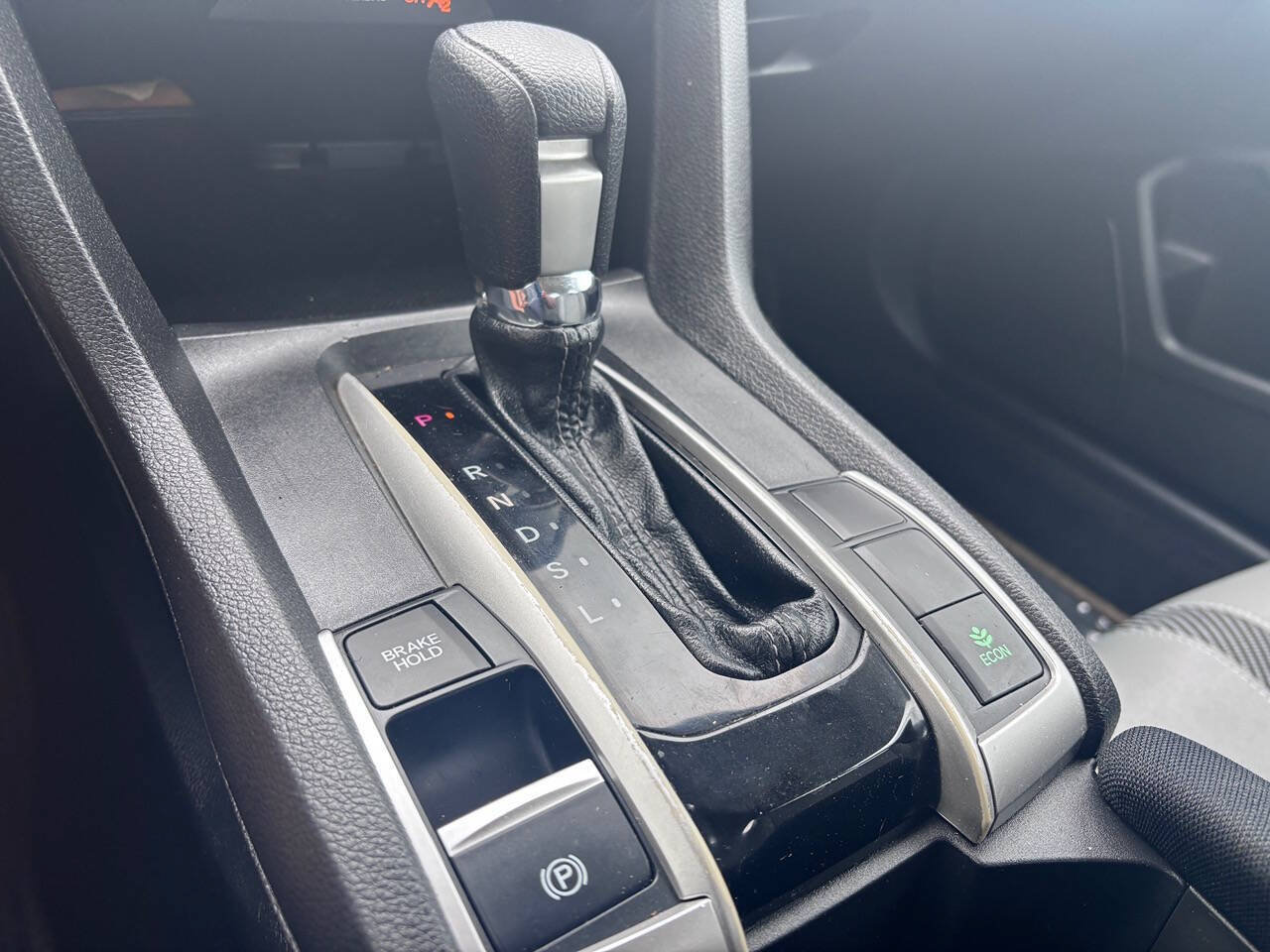 Used 2018 Honda Civic EX image 31