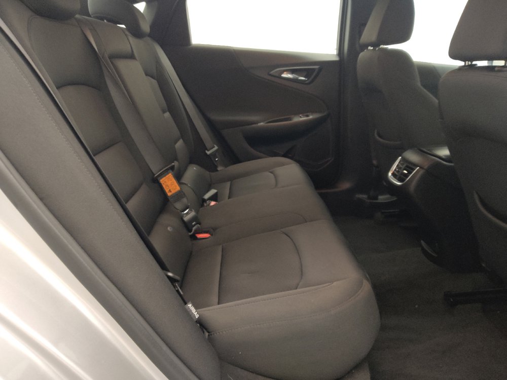 Used 2021 Chevrolet Malibu LT FWD image 19