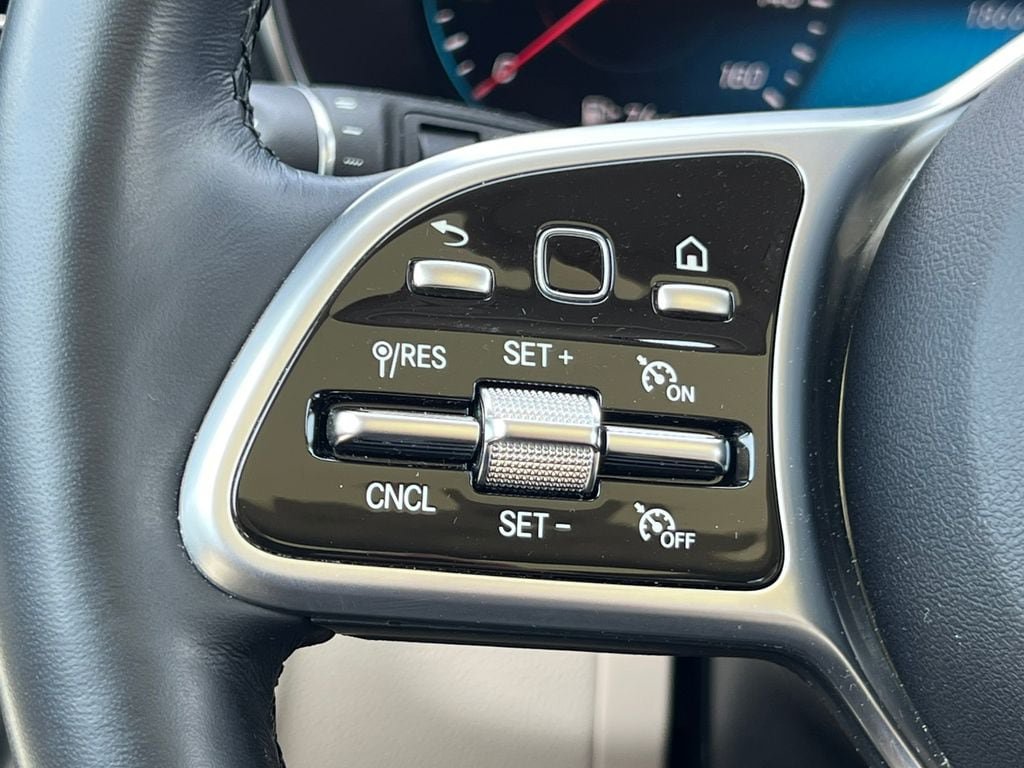 Certified 2022 Mercedes-Benz GLC 300 4MATIC image 21