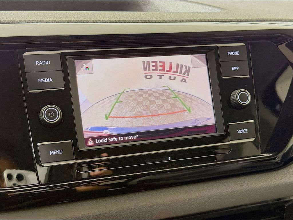 Used 2024 Volkswagen Taos S w/ MDO Package image 16