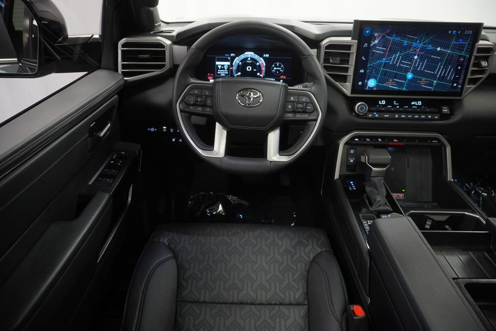 Used 2025 Toyota Tundra Limited image 24