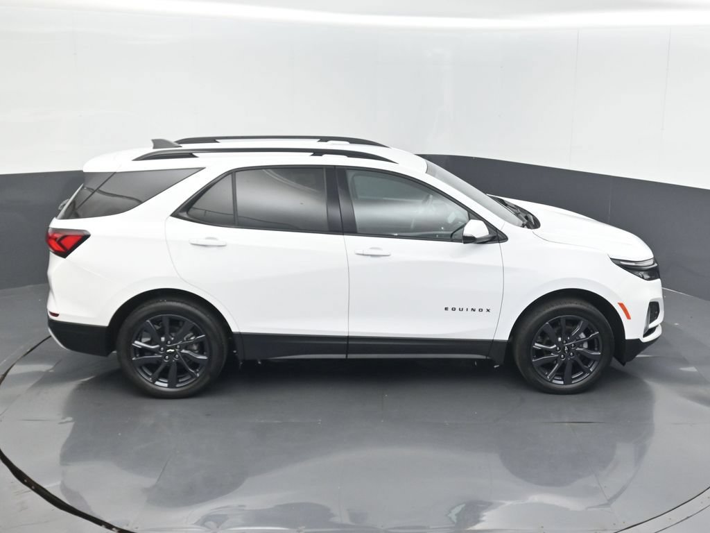 Used 2024 Chevrolet Equinox RS w/ RS Leather Package AWD/4WD image 14
