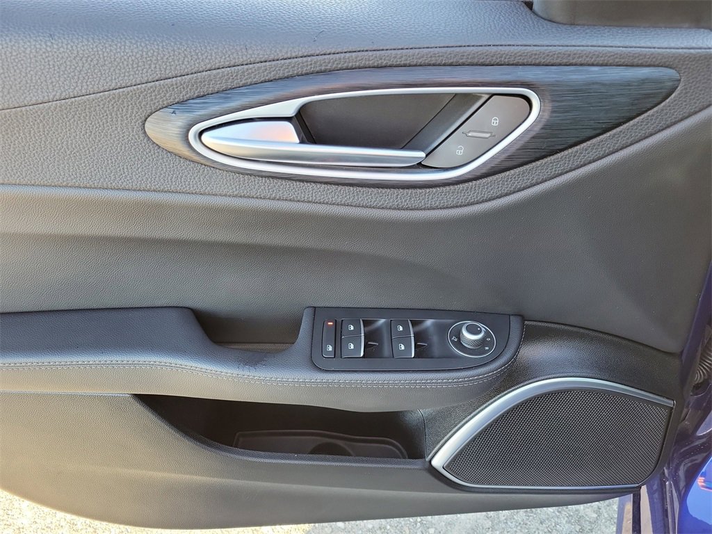 Used 2023 Alfa Romeo Giulia Sprint image 20