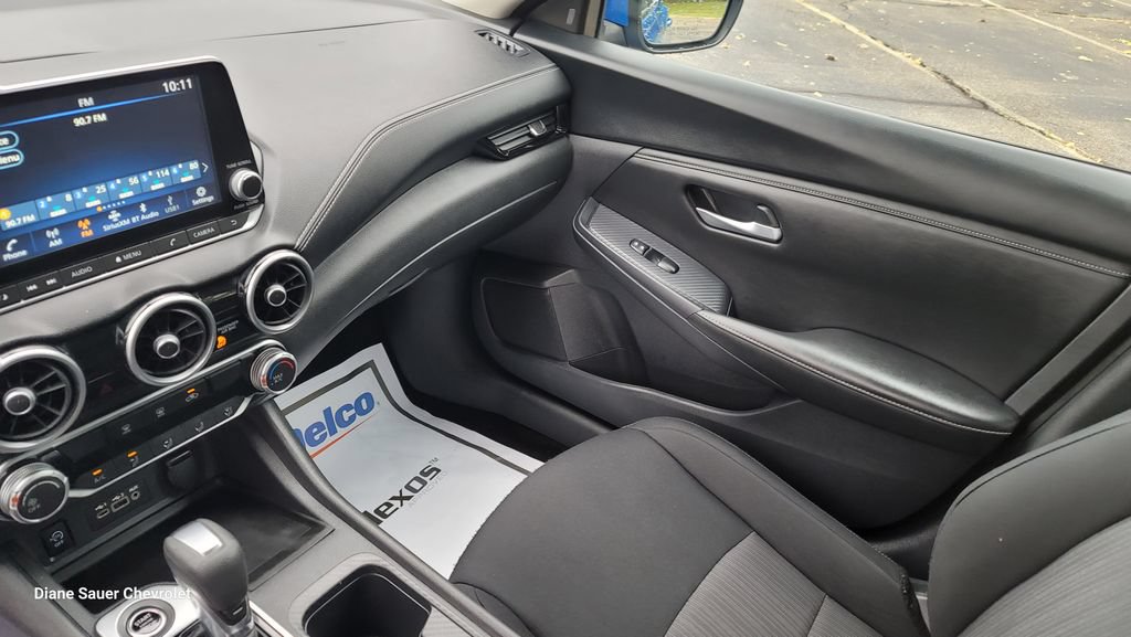 Used 2024 Nissan Sentra SV FWD image 23