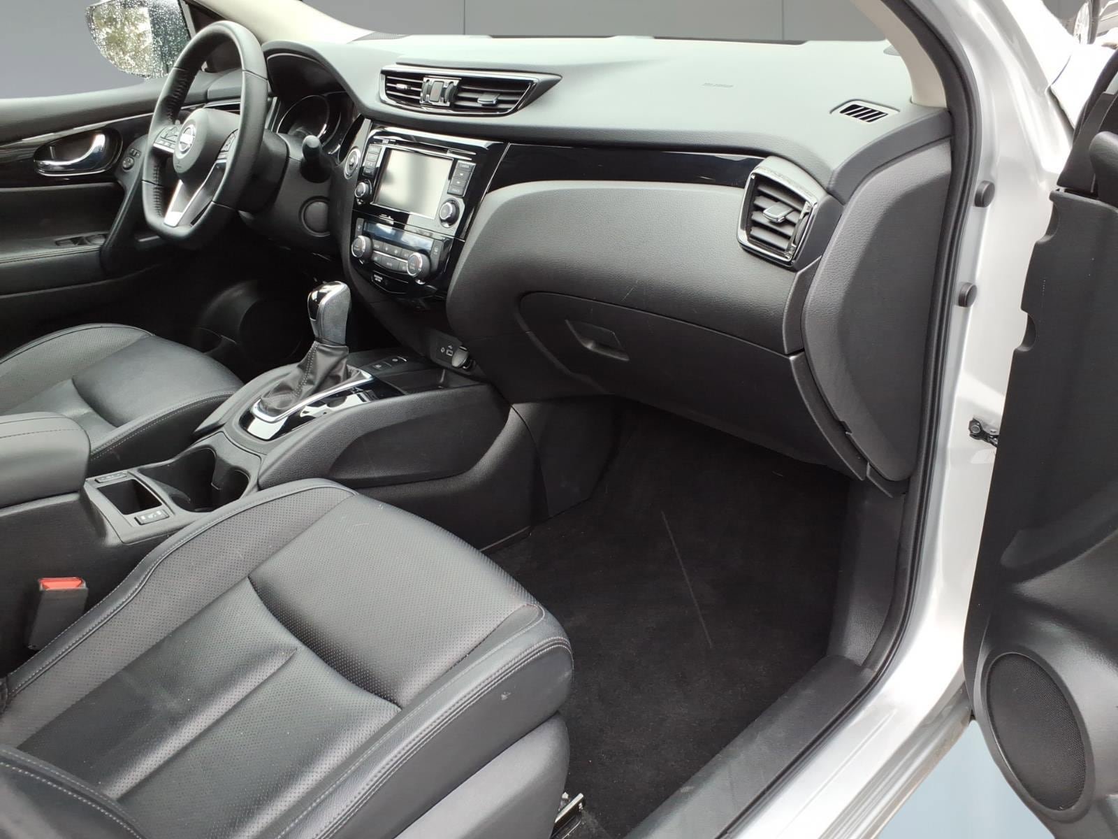 Used 2022 Nissan Rogue Sport SL AWD/4WD image 8