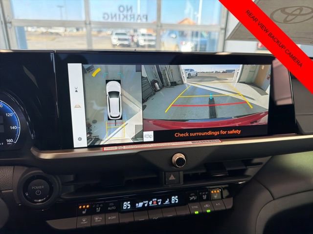 New 2025 Toyota Crown Signia image 5