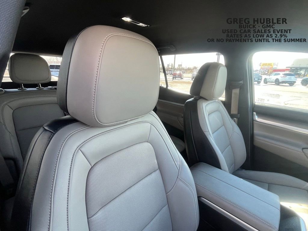 Used 2025 GMC Terrain Elevation w/ Elevation Premium Package image 30