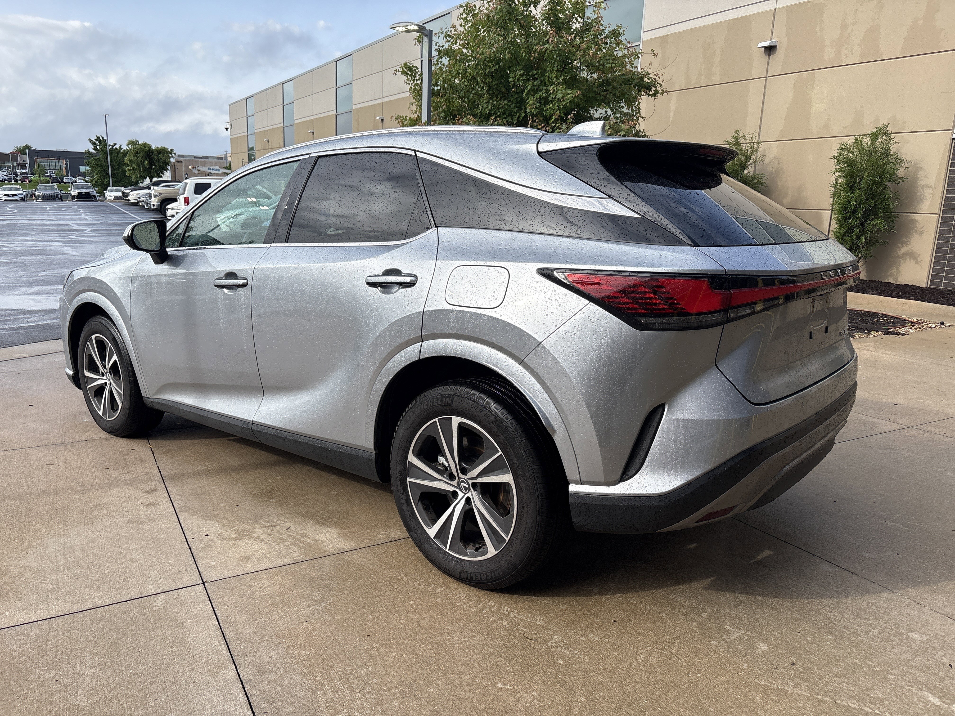 Used 2024 Lexus RX 350 Premium w/ Convenience Package AWD/4WD image 33